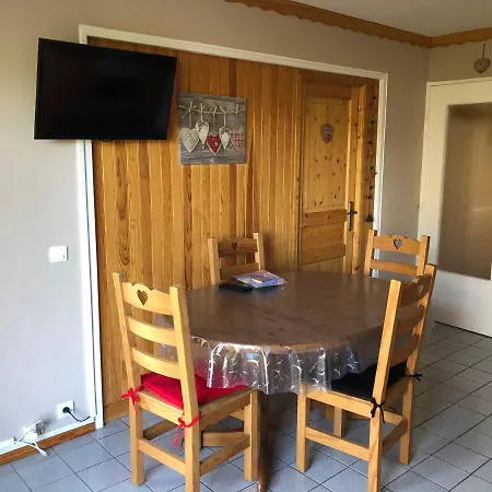 Les Dryades Apartment