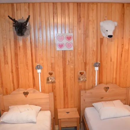Les Dryades Apartment *